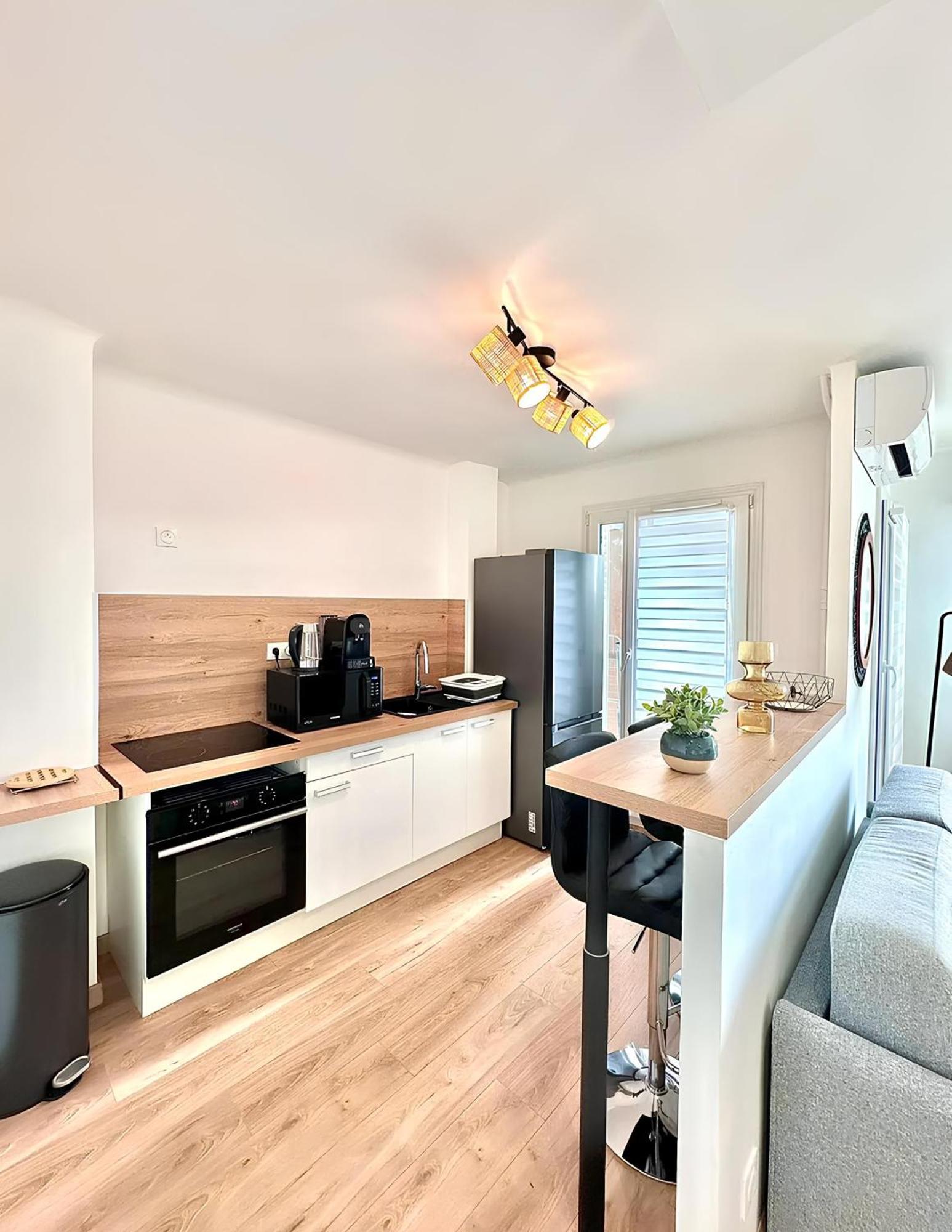 Magnifique Appartement En Face Du Stade Velodrome Marseille Luaran gambar